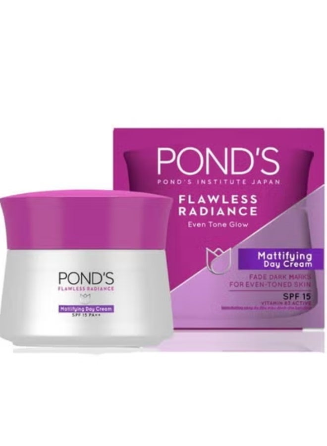 Pond's Flawless Radiance Anti Blemish Mattifying Day Face Cream Moisturizer 50g