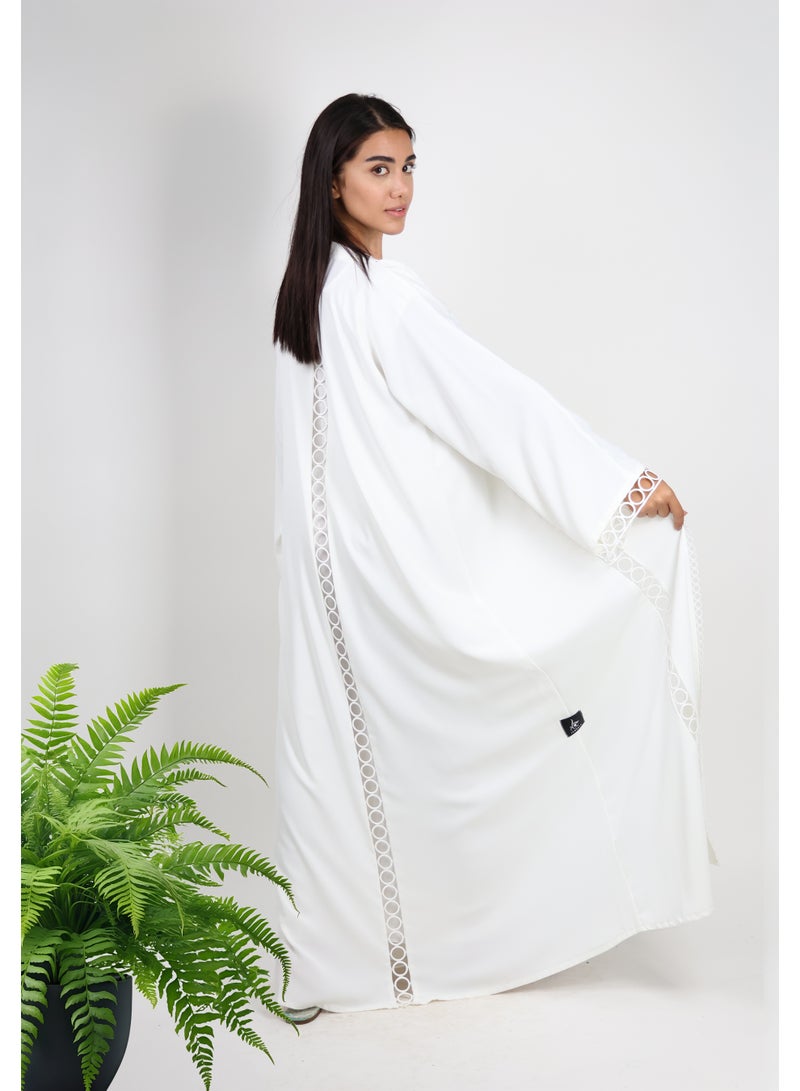 جميلة عباية مفتوحة بالدانتيل العاجي مع شيلة ولباس داخلي - Image 4