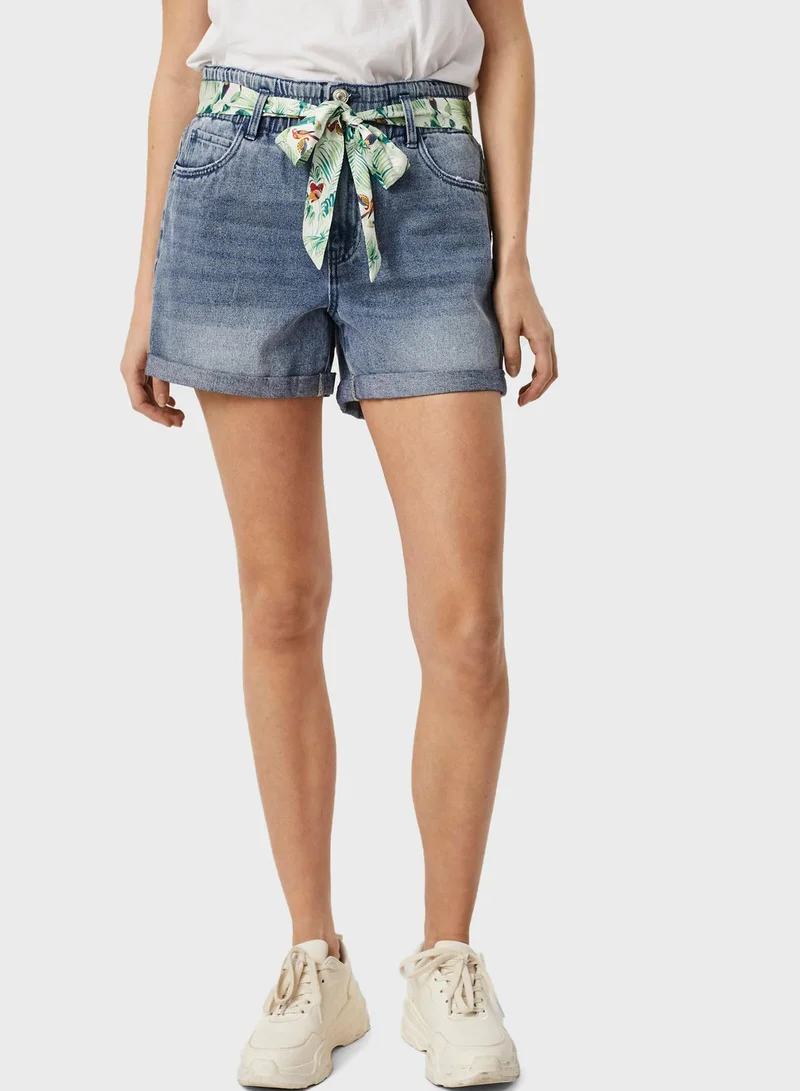 VERO MODA Denim Shorts
