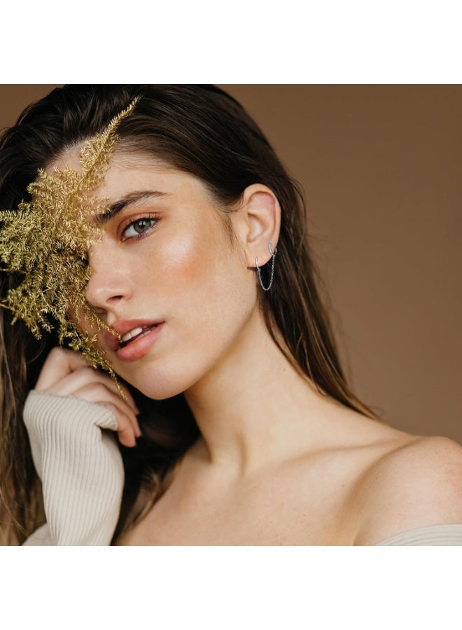 جوليا ستور أقراط هاجي مطلية بالذهب الأبيض عيار 18 قيراطًا مرصعة بزركونيا مكعبة، أقراط دائرية أنيقة من قطعة واحدة، سلسلة للنساء المراهقات، أقراط ذات ثقبين - Image 5