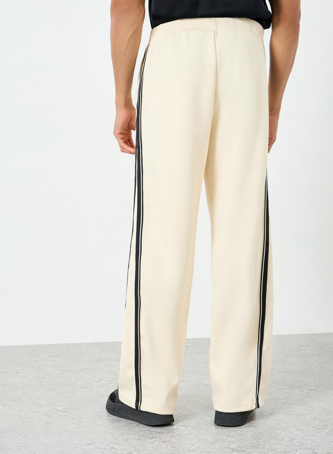Styli Men Cream Side Taping Striped Oversized Joggers - Image 5