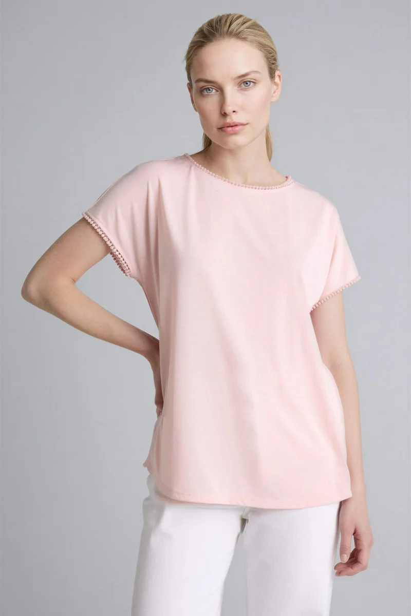 ديفاكتو Boat Collar Short Sleeve T-Shirt