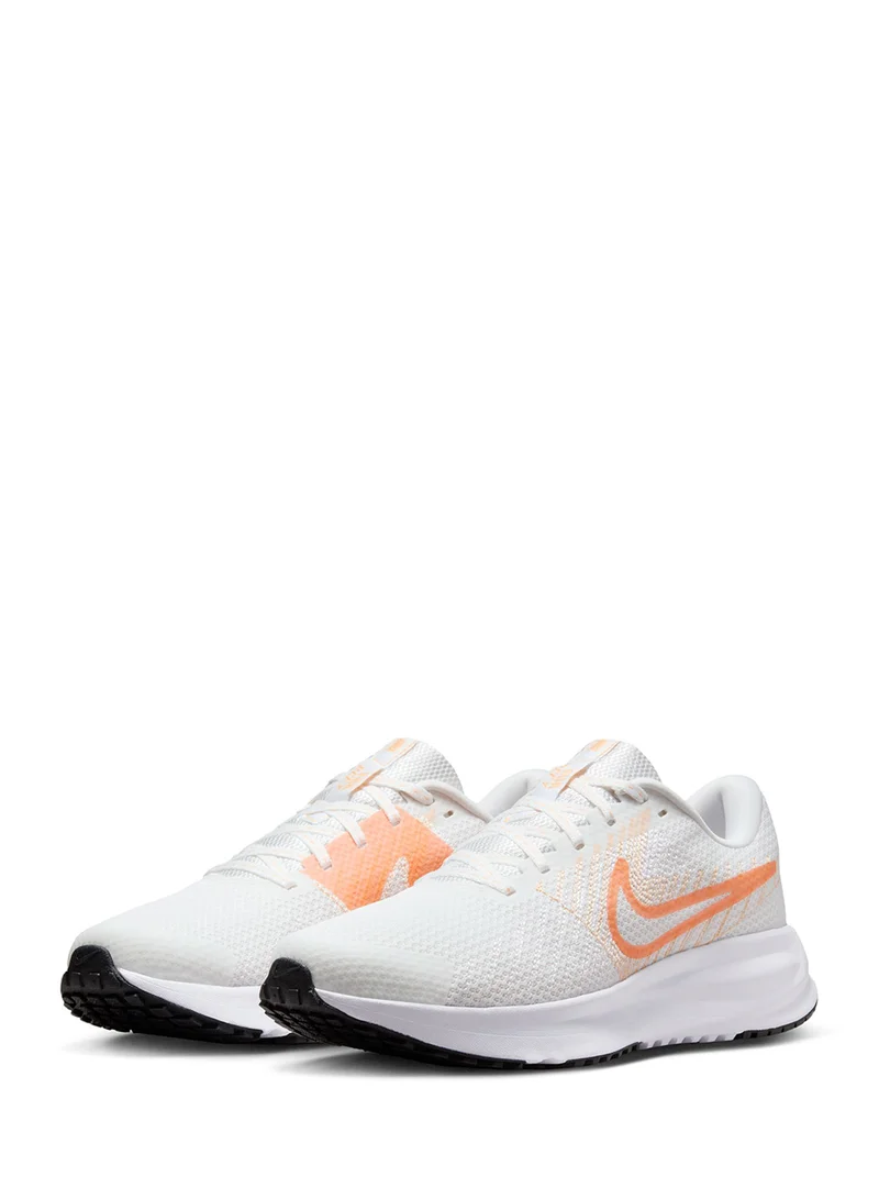 Nike Run Defy