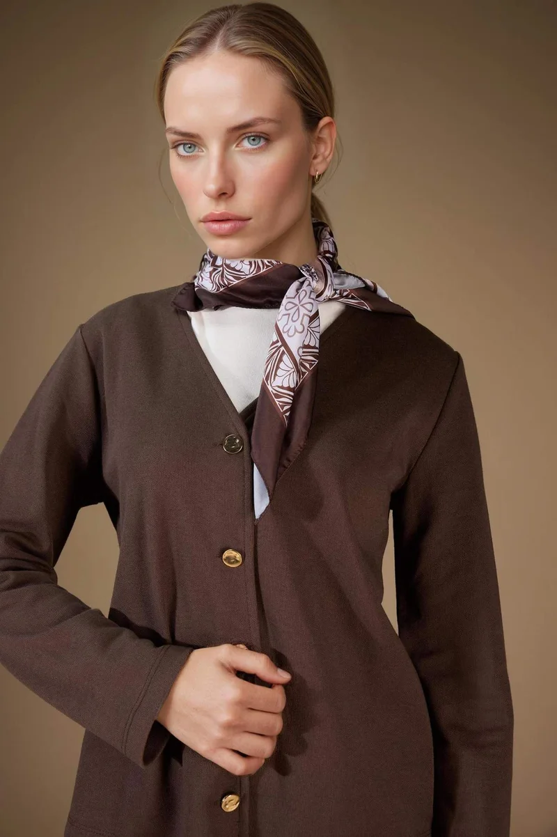 ديفاكتو Regular Fit V-Neck Pique Cardigan
