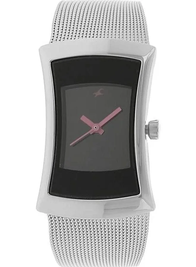 TITAN Women's Analog Display Watch With Silver Metal Strap - 6093SM01