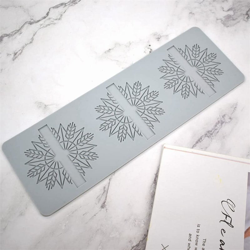 TUKE Christmas Tree Lace Mat Snowflake Elk Antlers Shape Mold Sugarcraft Xmas Birthday Party DIY Cake Decorating Tools Impression Chocolate Sugar Baking Mould (Corn_K_11.4 * 4 * 0.12inch) - Image 4