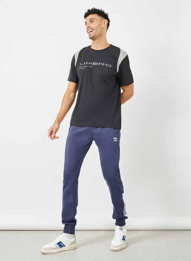 umbro Utility Panelled T-Shirt with Crew Neck