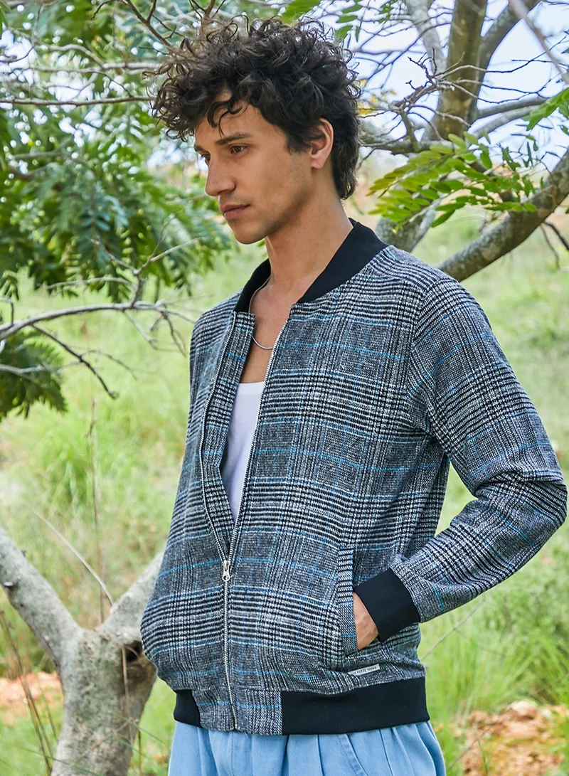 Campus Sutra Men's Black Tartan Plaid Jacket With Ribbed Hem