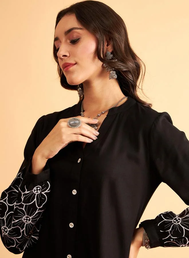 SASSAFRAS Floral Embroidered Sleeve Shirt and Pants Co-Ords