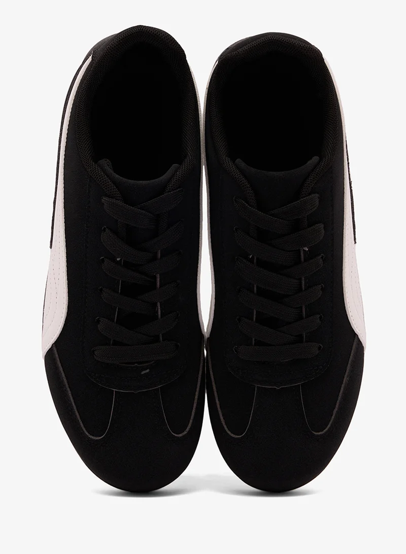 B&R Black/White Low Top Lifestyle Sneakers for Women | Best Price UAE