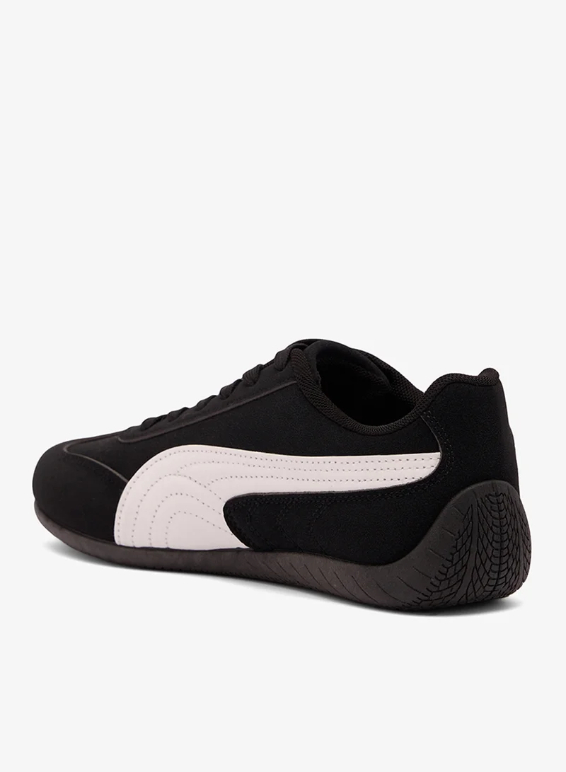 B&R Low Top Lifestyle Sneakers