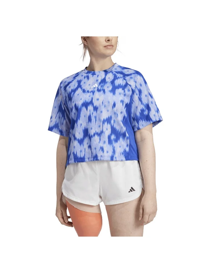 adidas تي شيرت تدريب أزرق بنقشة زهور Aop مقاس 2XS