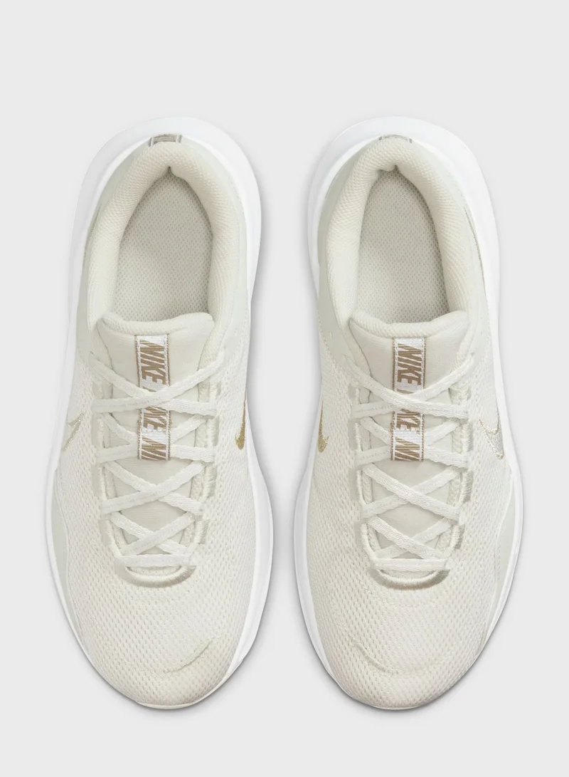 Nike Legend Essential 3 Nn Premium