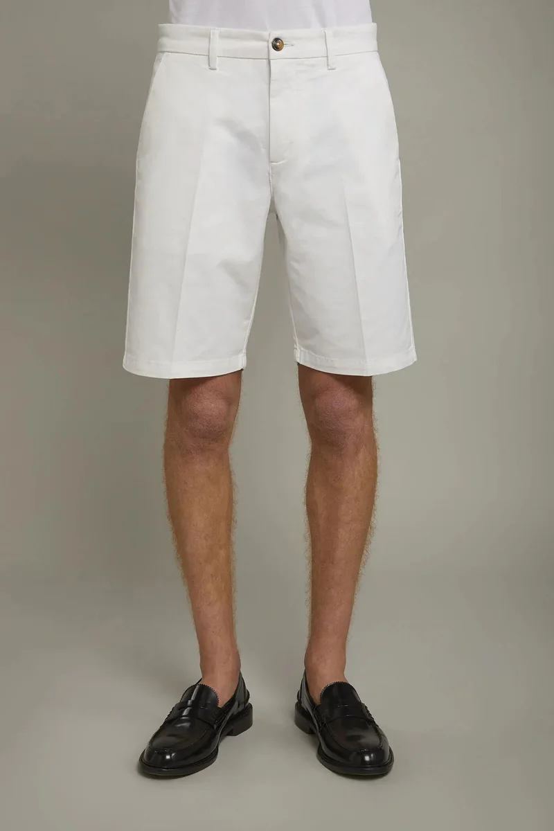 Doppelganger Beige Men's Bermuda shorts classic twill construction regular fit - Cream for Men | Best Price UAE
