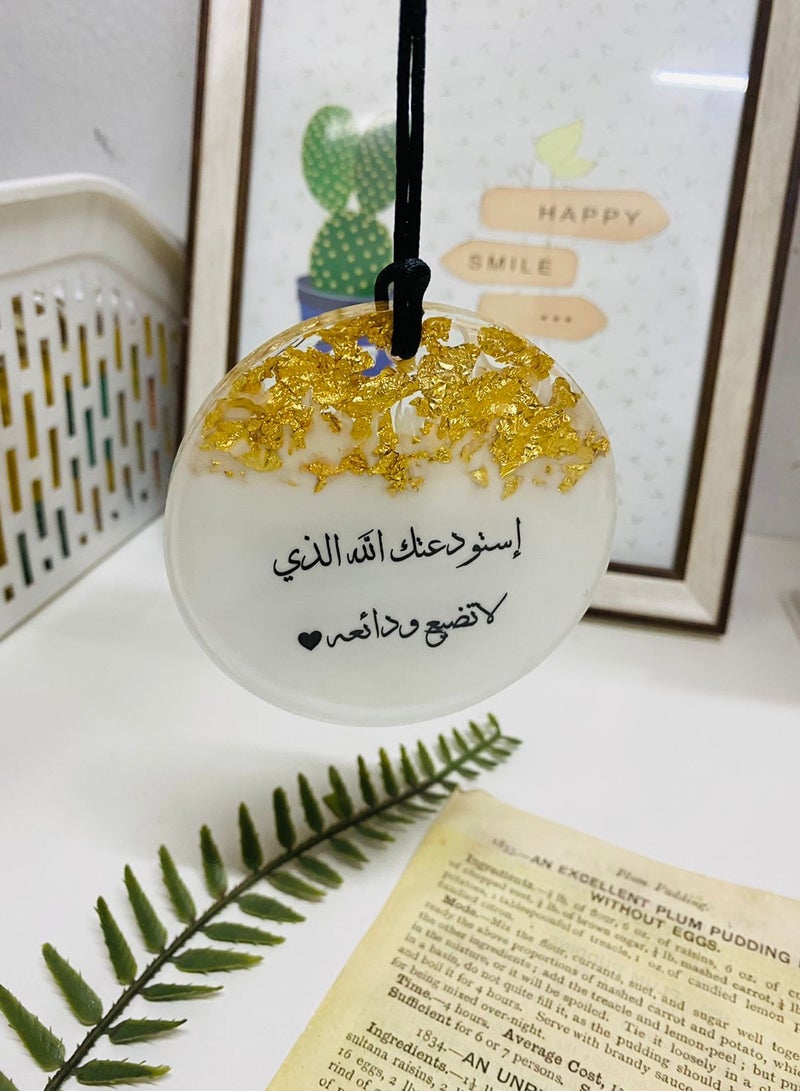 An elegant circular two-sided car pendant embroidered with gold leaf from luxurious resin - Image 5