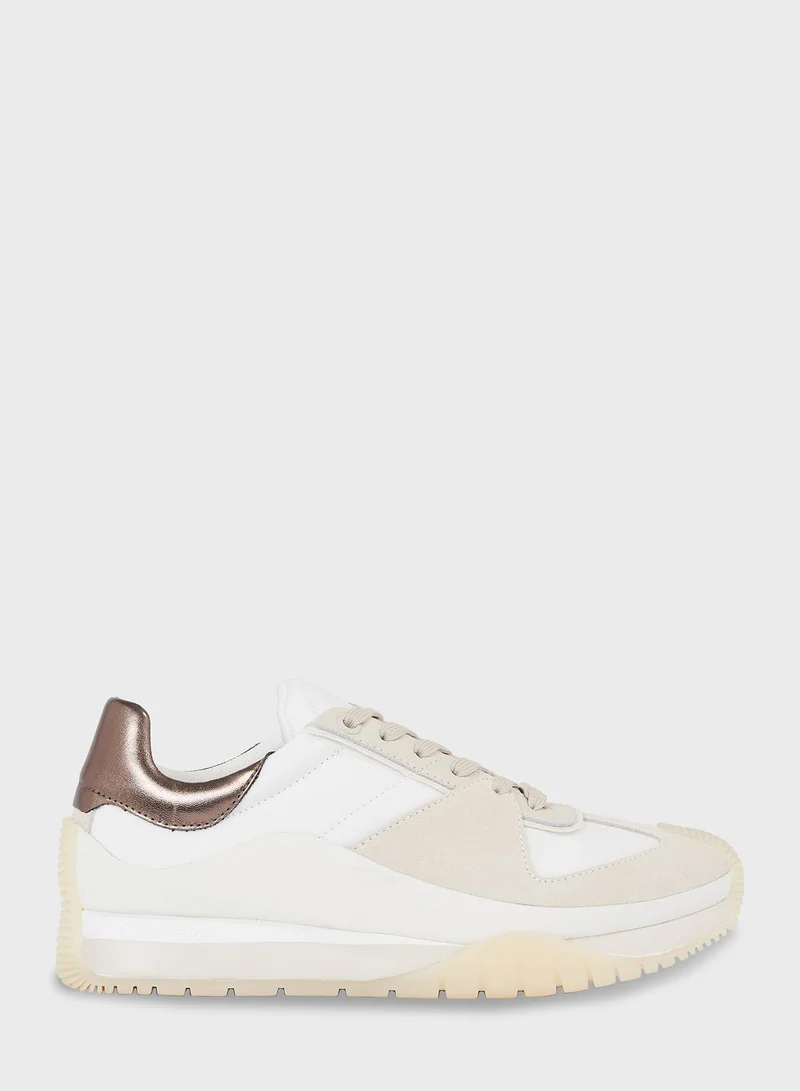 CALVIN KLEIN Lace Up Low Top Sneakers