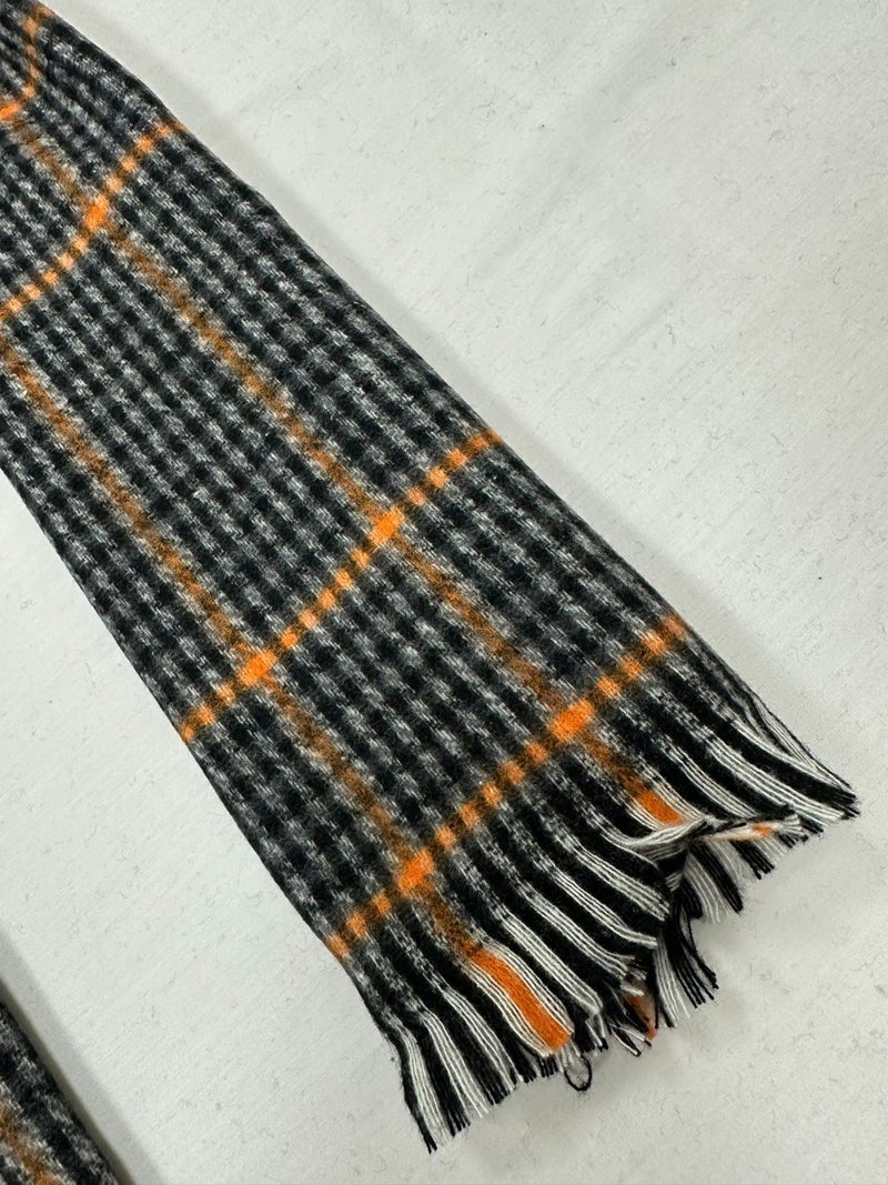 QU os Men's Scarf  - Image 4