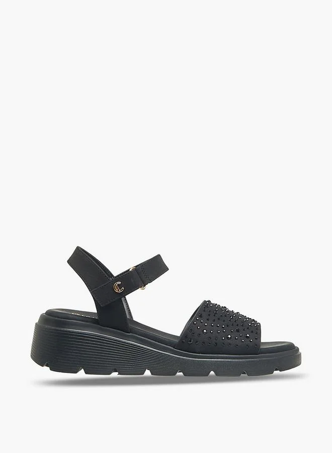 لو كونفورت Women Embellished Platform Sandals Ramadan Collection