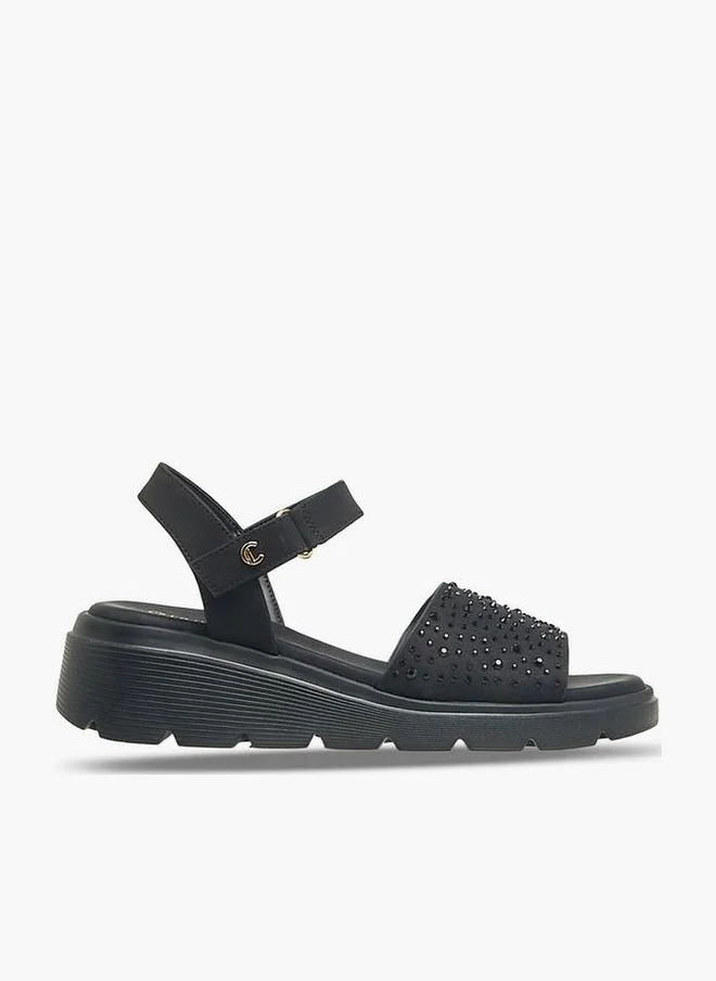 لو كونفورت Women Embellished Platform Sandals Ramadan Collection