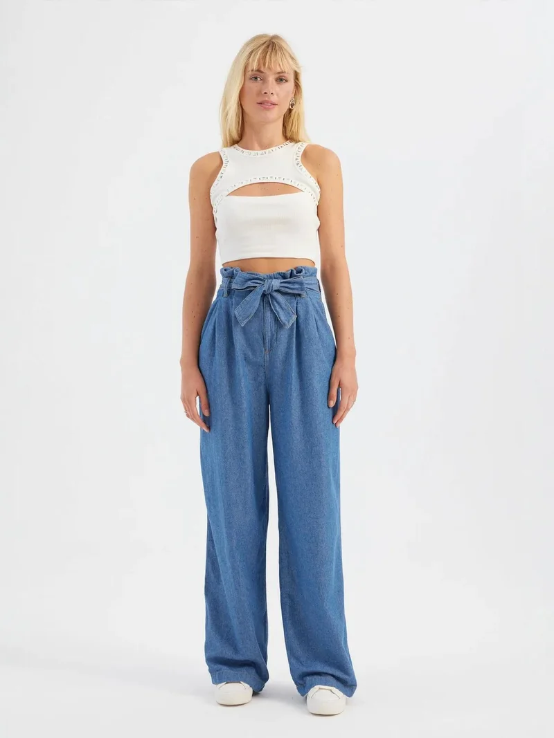 High Waist Wide Leg Jeans with a Ribbon Belt
