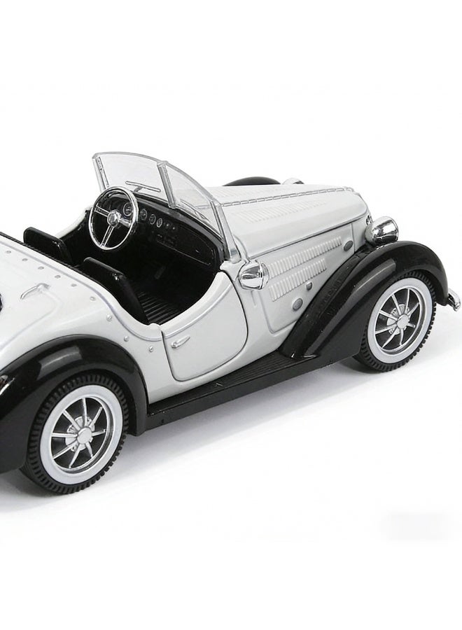 White 1:32 scale replica alloy retro car model. Classic design, exquisite ornament. Doors open with pullback mechanism. A great collectible toy for children. - Image 3