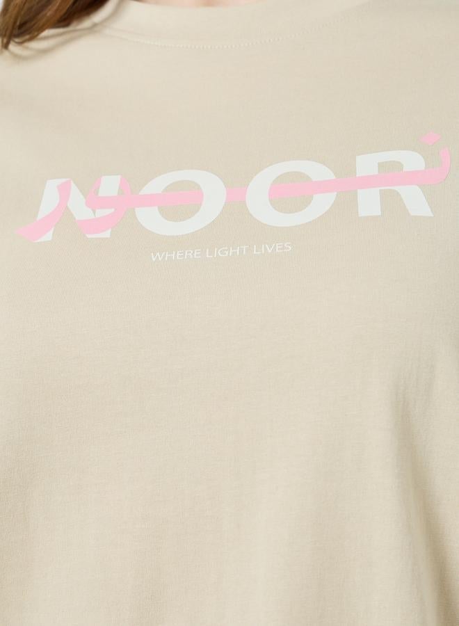 Styli Women Beige Slogan Print Oversized T-Shirt - Image 4