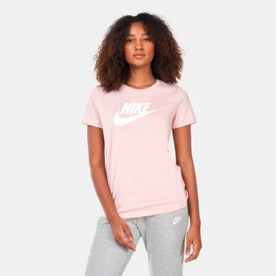 Nike Women's Sportswear Essential T-Shirt