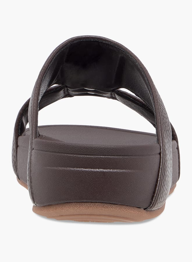 Le Confort Boys Textured Arabic Sandal - Image 4