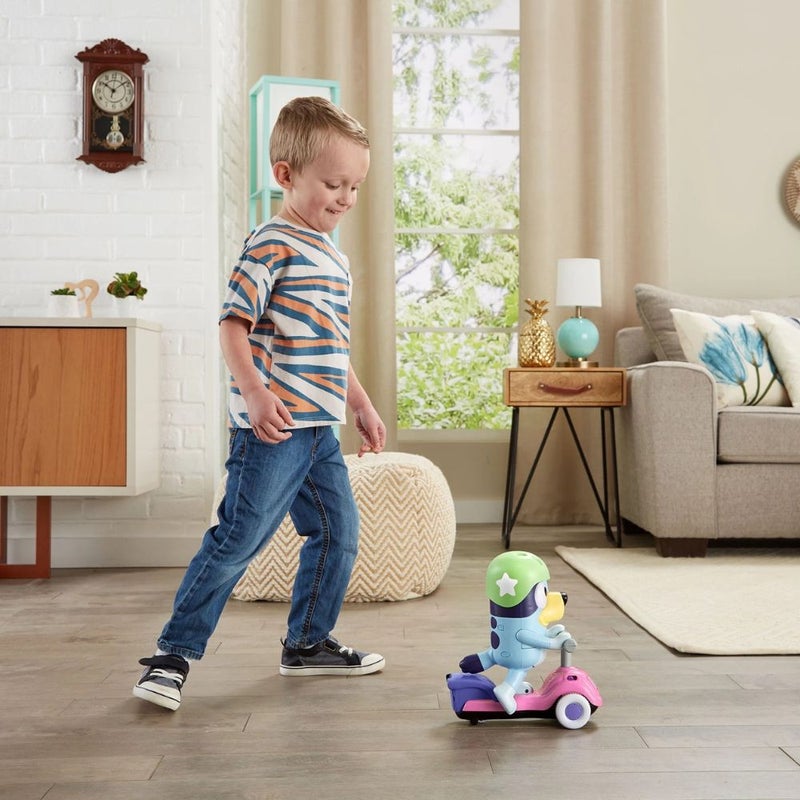 VTech Bluey Scooter Time Bluey (Blue) | | Grab your helmet—it’s time to play and explore with Scooter Time Bluey | Interactive Toddler Toy with Music, Sounds and Phrases from the TV show, Educational Learning | Ideal Gift for Kids 3, 4, 5 + Years - Image 5
