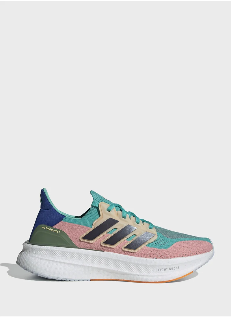 Adidas Ultraboost 5