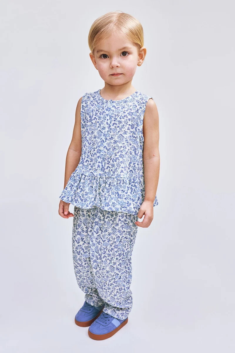 اتش اند ام طقم من نسيج قطني مجعد - قطعتين