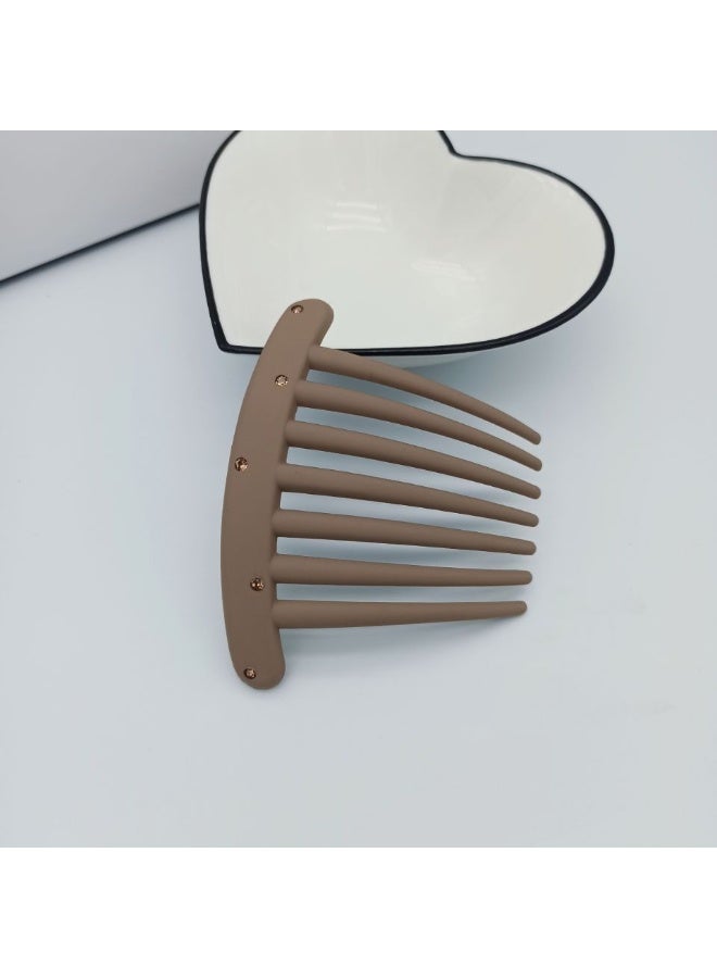 Nariele Simple Lazy Comb Hair Clip - Image 1