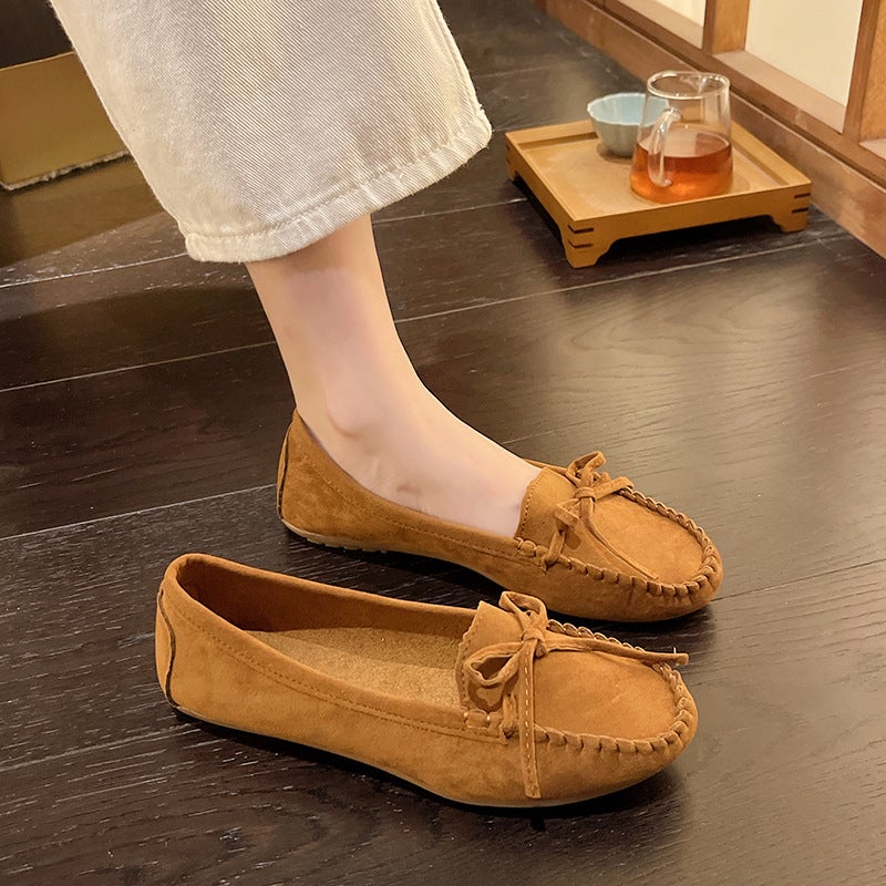 Women's Flat Bow Round Toe Loafers - Image 1