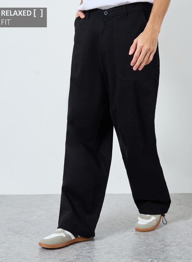 ستايلي بنطال بقصة مريحة وتفاصيل ألواح - Image 1