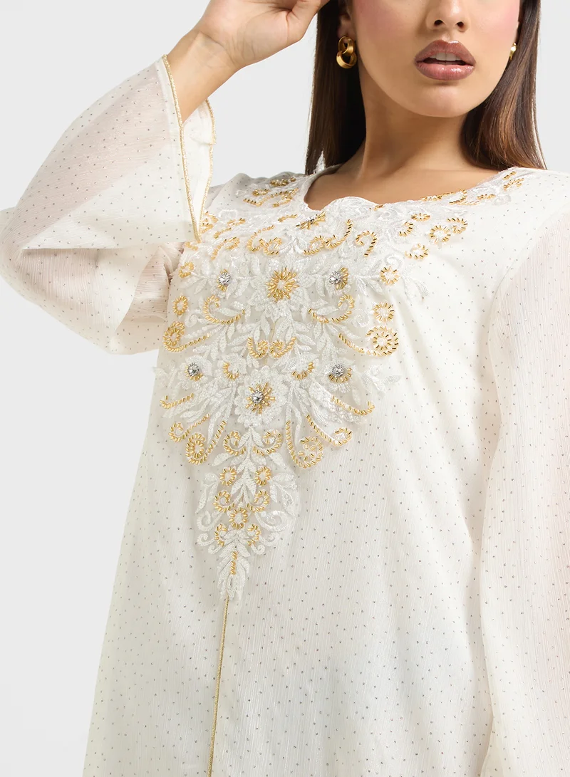 Khizana Embroidered Jalabiya