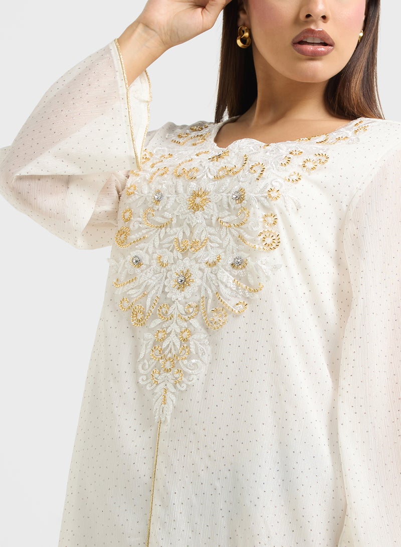 Khizana Embroidered Jalabiya  - Image 3