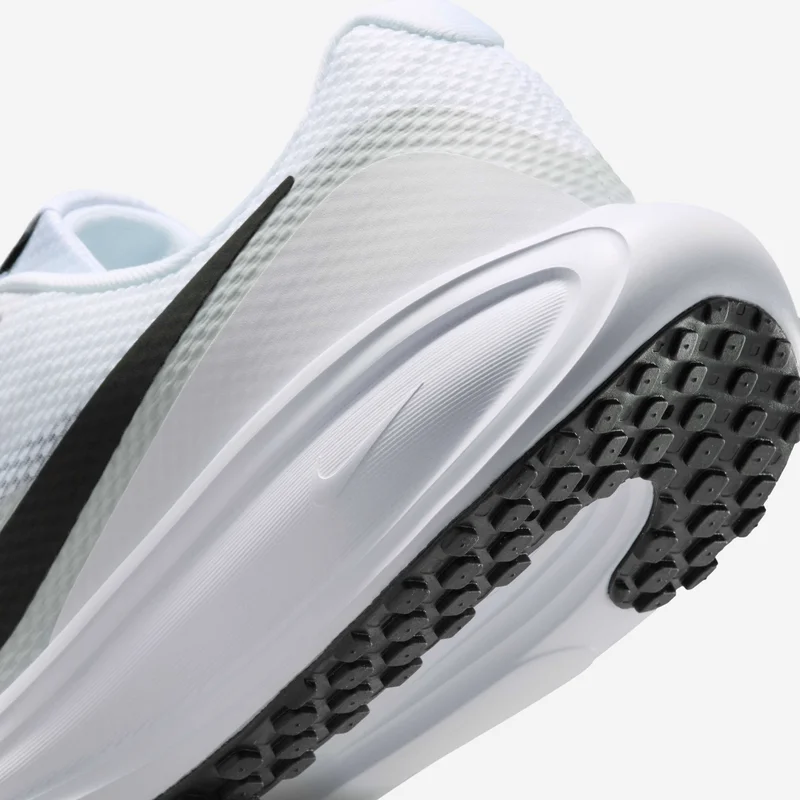 Nike Men's Revolution 8 Road Running Shoes