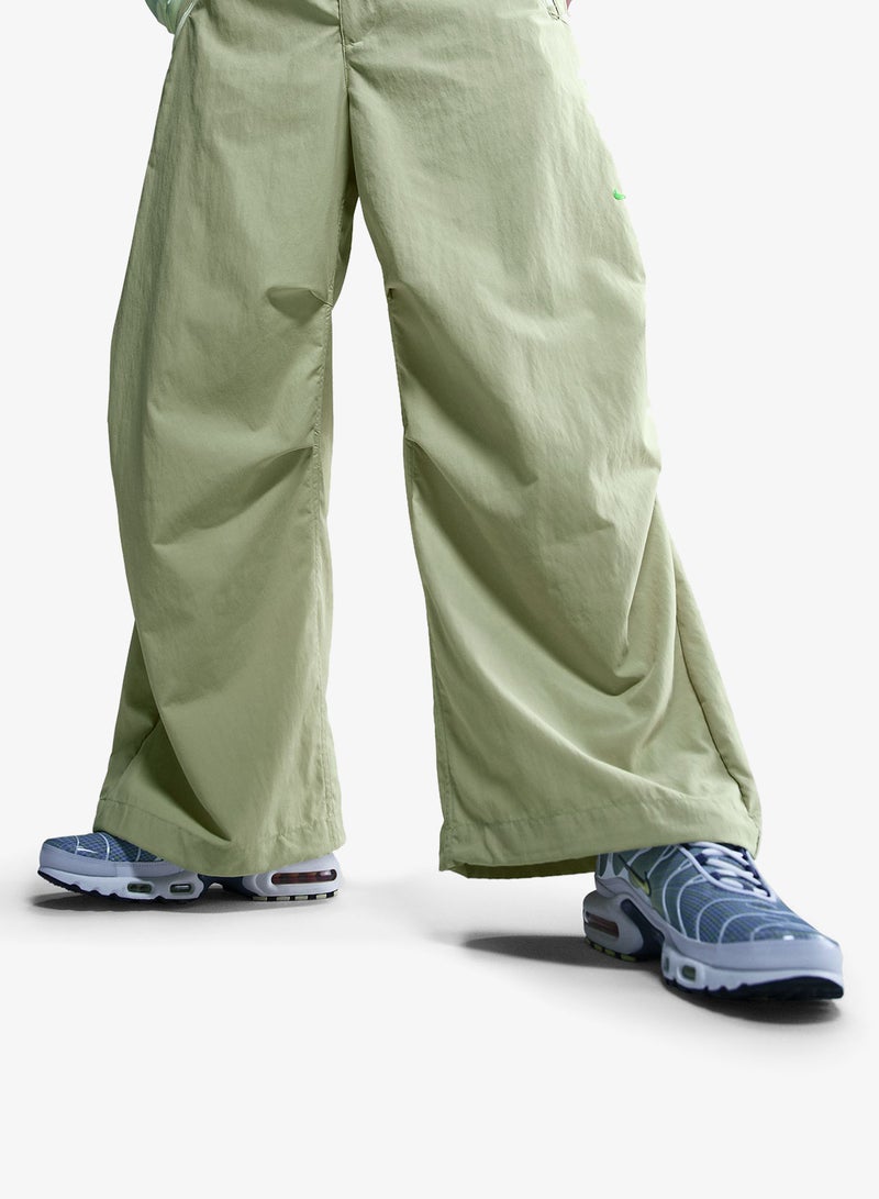 Nike Loose Fit Parachute Trousers - Image 3