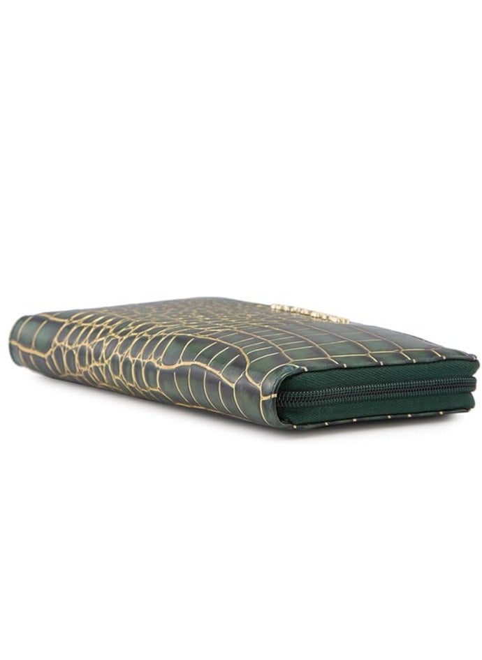 CAPRESE Caprese Miranda Zip Around Wallet for Women| Large, Green | Multiple Card Slots with Stylish Animal Print | Perfect for Carrying Daily Essentials  - Image 5