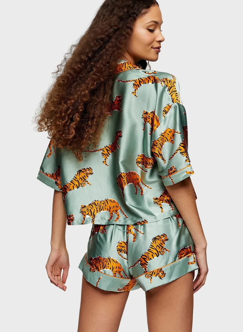 TOPSHOP Printed Shirt & Shorts Set