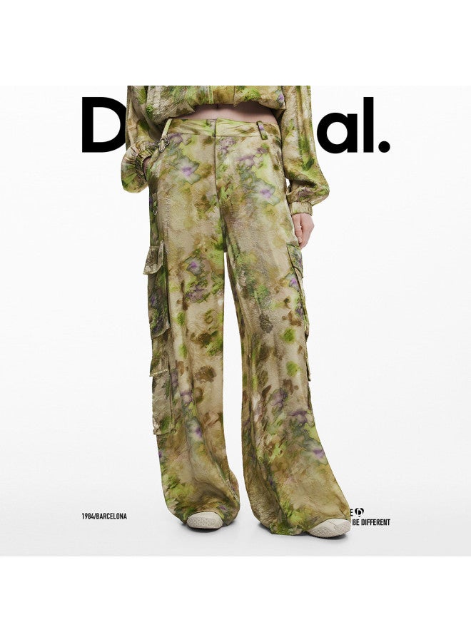 DESIGUAL بنطلون شحن قطني مطبوع بتصميم تجريدي مع قلادة فراشة - Image 4