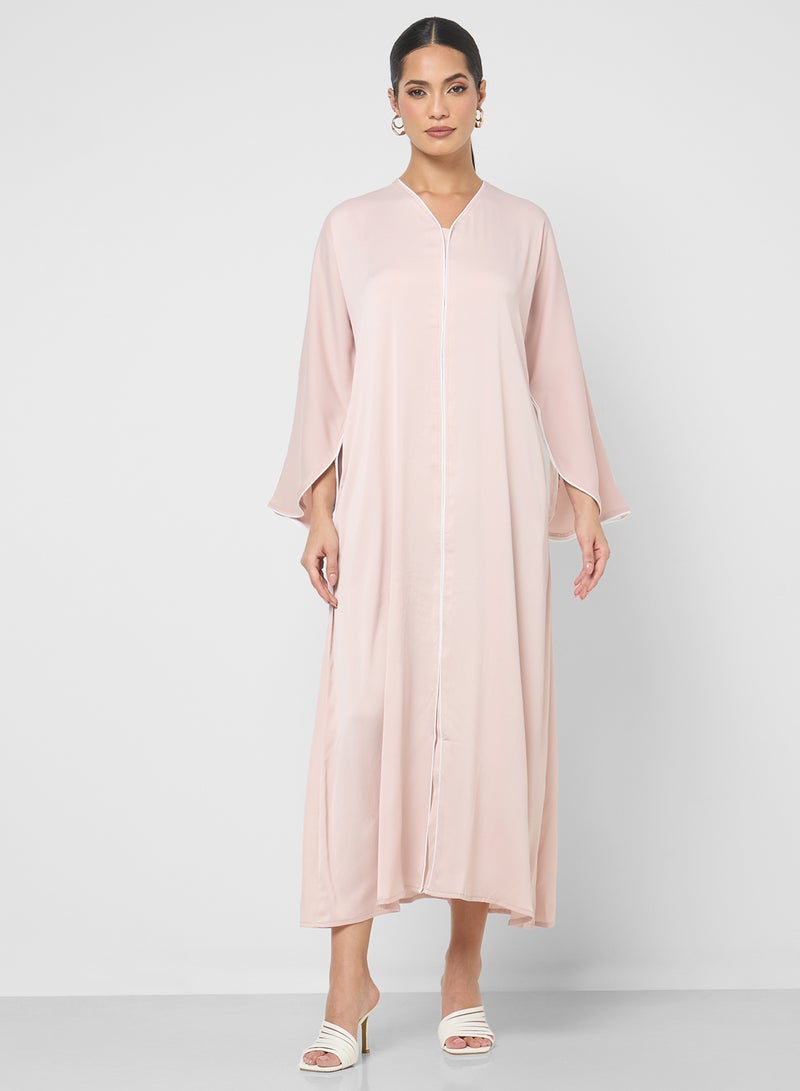 Khizana Abaya With Contrast Piping  - Image 4