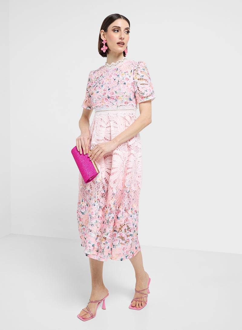 ايلا فستان دانتيل - Image 4