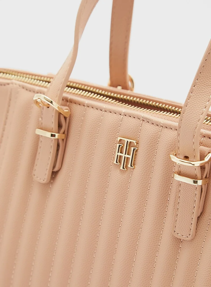 TOMMY HILFIGER Timeless Small Quilted Tote
