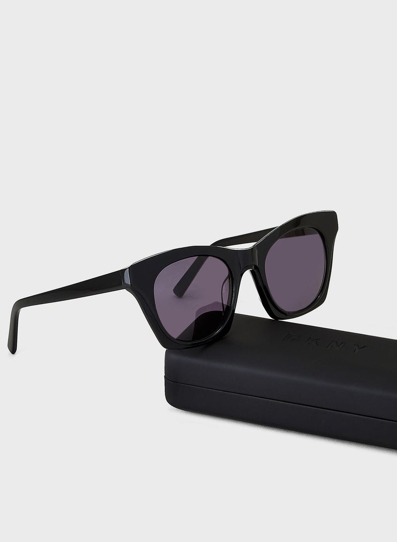 DKNY Wayfarer Sunglasses - Image 4