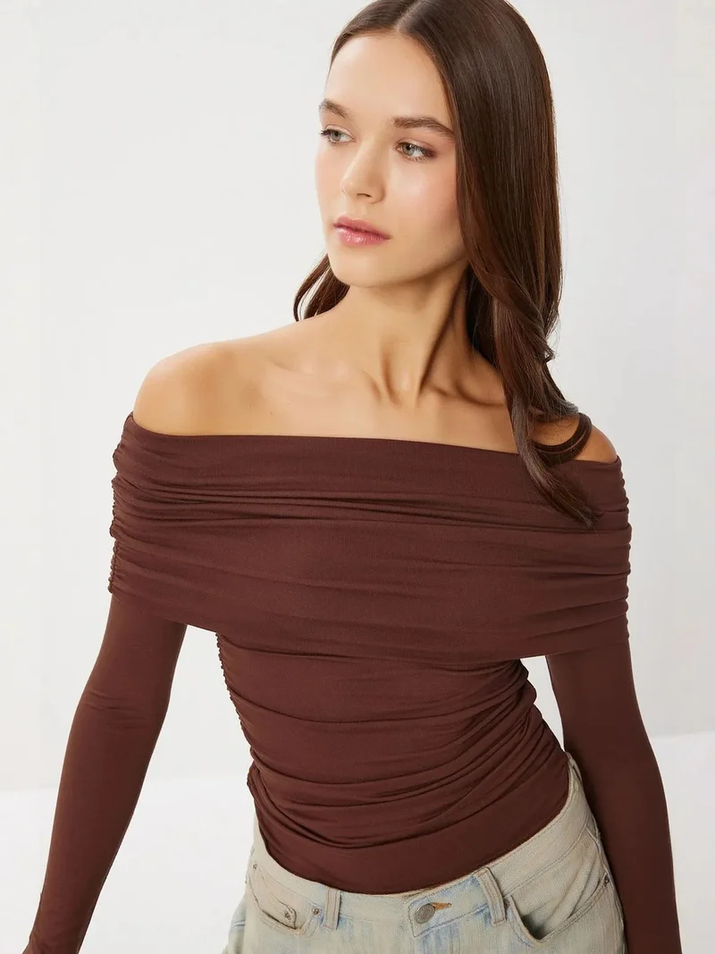 Lovely Istanbul ISTANBUL Off Shoulder Long Sleeve Blouse