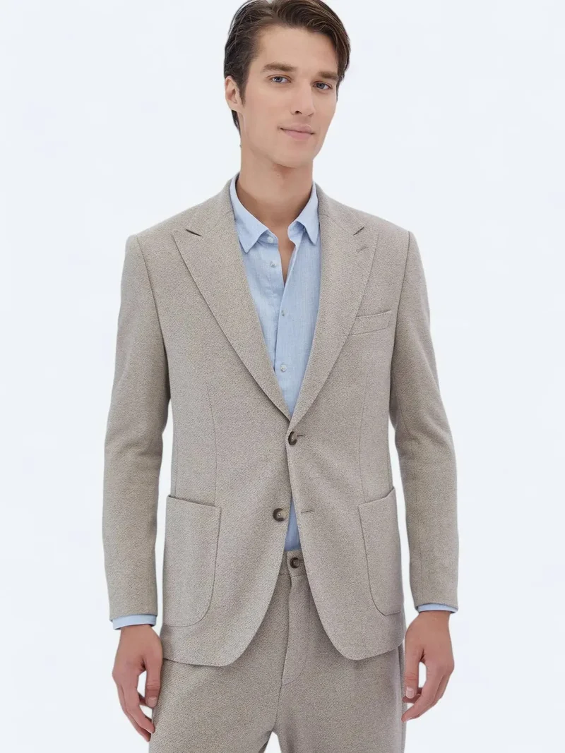 كيب بدلة قطنية ممزوجة بنقش بيج بقصة عصرية