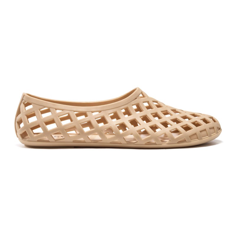 HEVA Jelly Mesh Flats for Womens Closed Toe Beach Slip On Summer Sandals Lightweight Clear Hollow Shoes(6 M US Beige) - Image 5