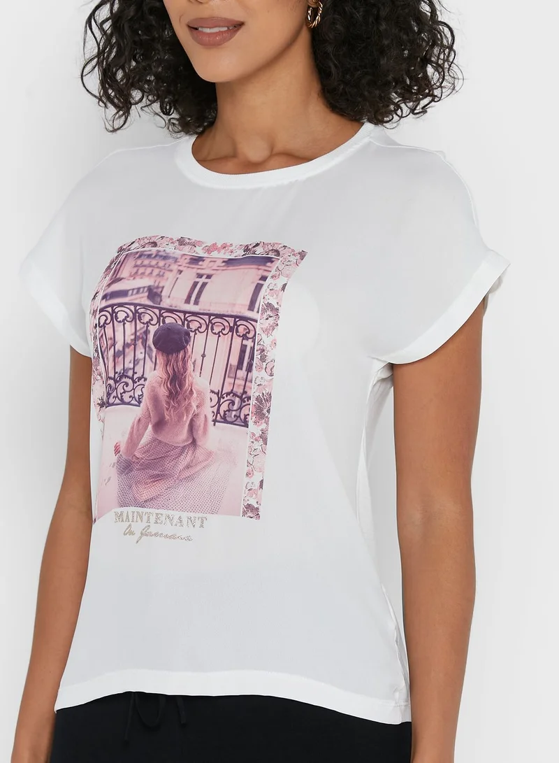 ONLY Crew Neck Graphic T-Shirt