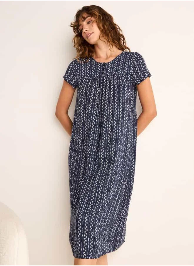 فاف All-Over Print Night Dress with Round Neck and Short Sleeves